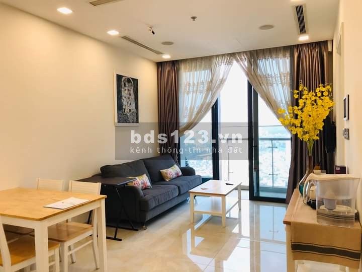 Hot Vinhomes Golden River Bason 2PN full nội thất cao cấp giá chỉ 22 triệu/tháng, diện tích 72m2