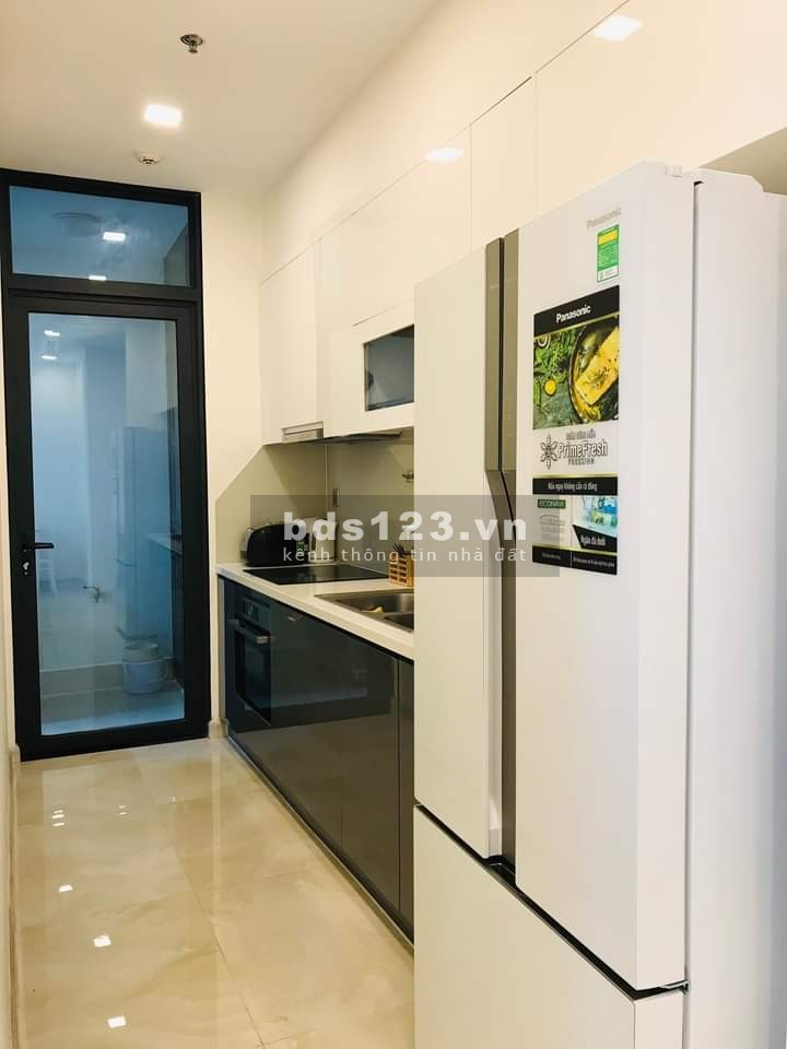 Hot Vinhomes Golden River Bason 2PN full nội thất cao cấp giá chỉ 22 triệu/tháng, diện tích 72m2