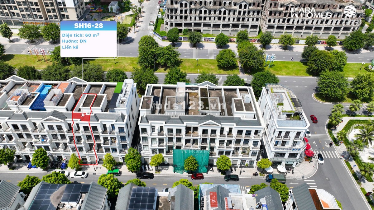 Shophouse sổ lâu đường 52m dối diện 60 tòa chung cư giá 32.1 tỷ tại Vin Gia Lâm (0985941715)