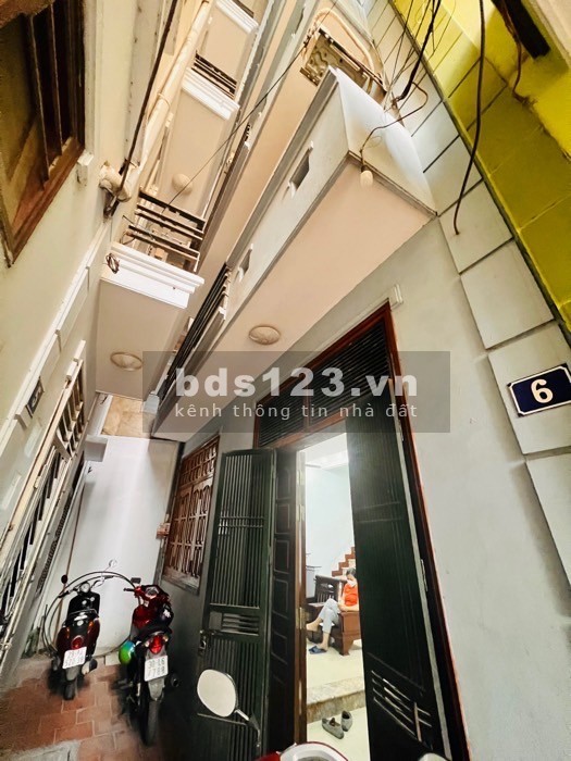 Bán nhà giá đẹp Tựu Liệt, Thanh Trì, 42m2 x 5 tầng, MT 6m và 6 ngủ, giá 4,1 tỷ