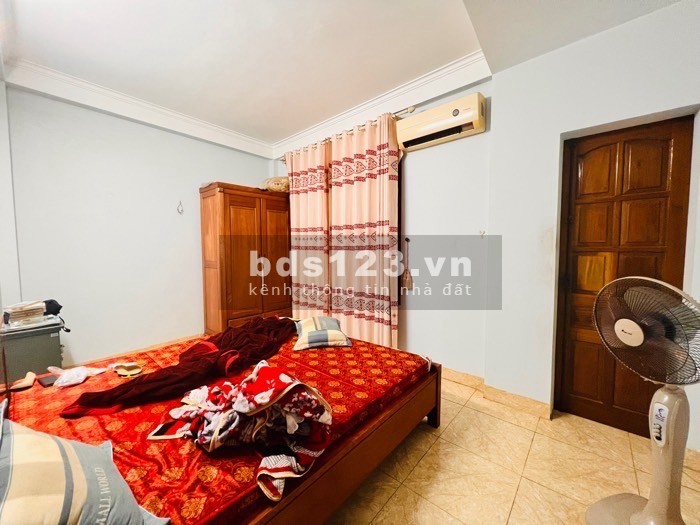 Bán nhà giá đẹp Tựu Liệt, Thanh Trì, 42m2 x 5 tầng, MT 6m và 6 ngủ, giá 4,1 tỷ