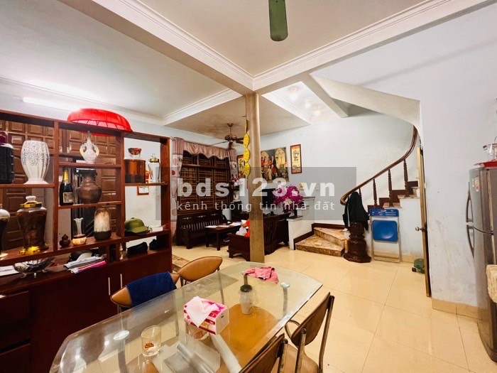 Bán nhà giá đẹp Tựu Liệt, Thanh Trì, 42m2 x 5 tầng, MT 6m và 6 ngủ, giá 4,1 tỷ