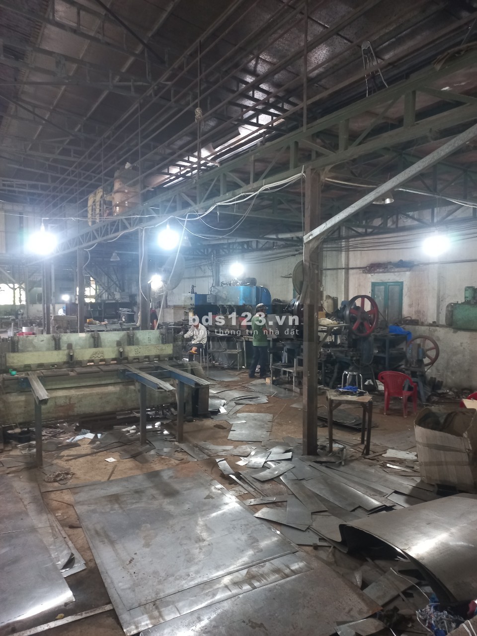 Bán kho xưởng và nhà 800m2 QL N2, Hoà Khánh Đông, Đức Hoà, Long An