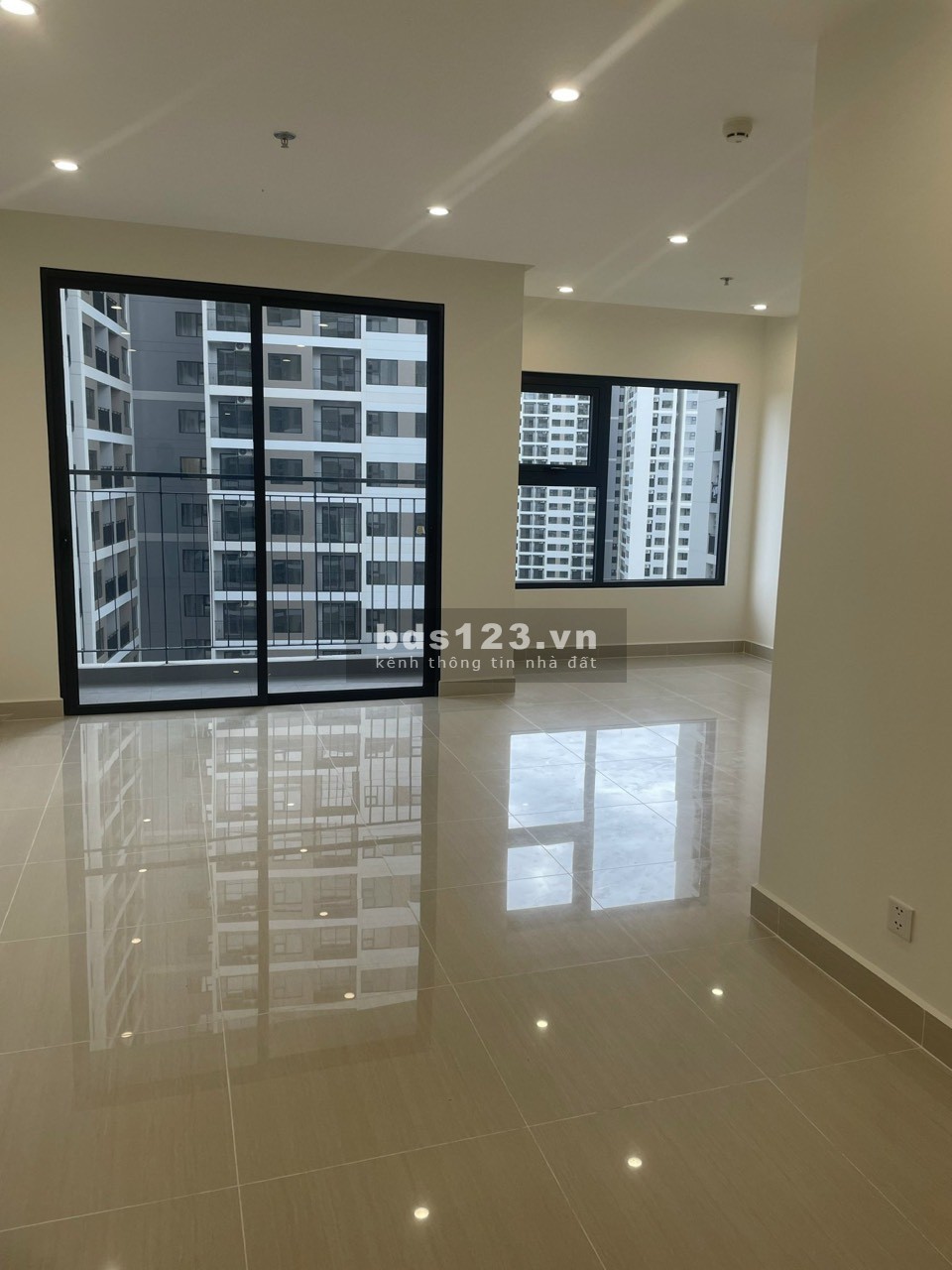 Bán Vinhomes Grand Park studio 30m2. Nhận nhà ở ngay, giá rẻ, giỏ hàng 100 căn LH: 0888816718 zalo