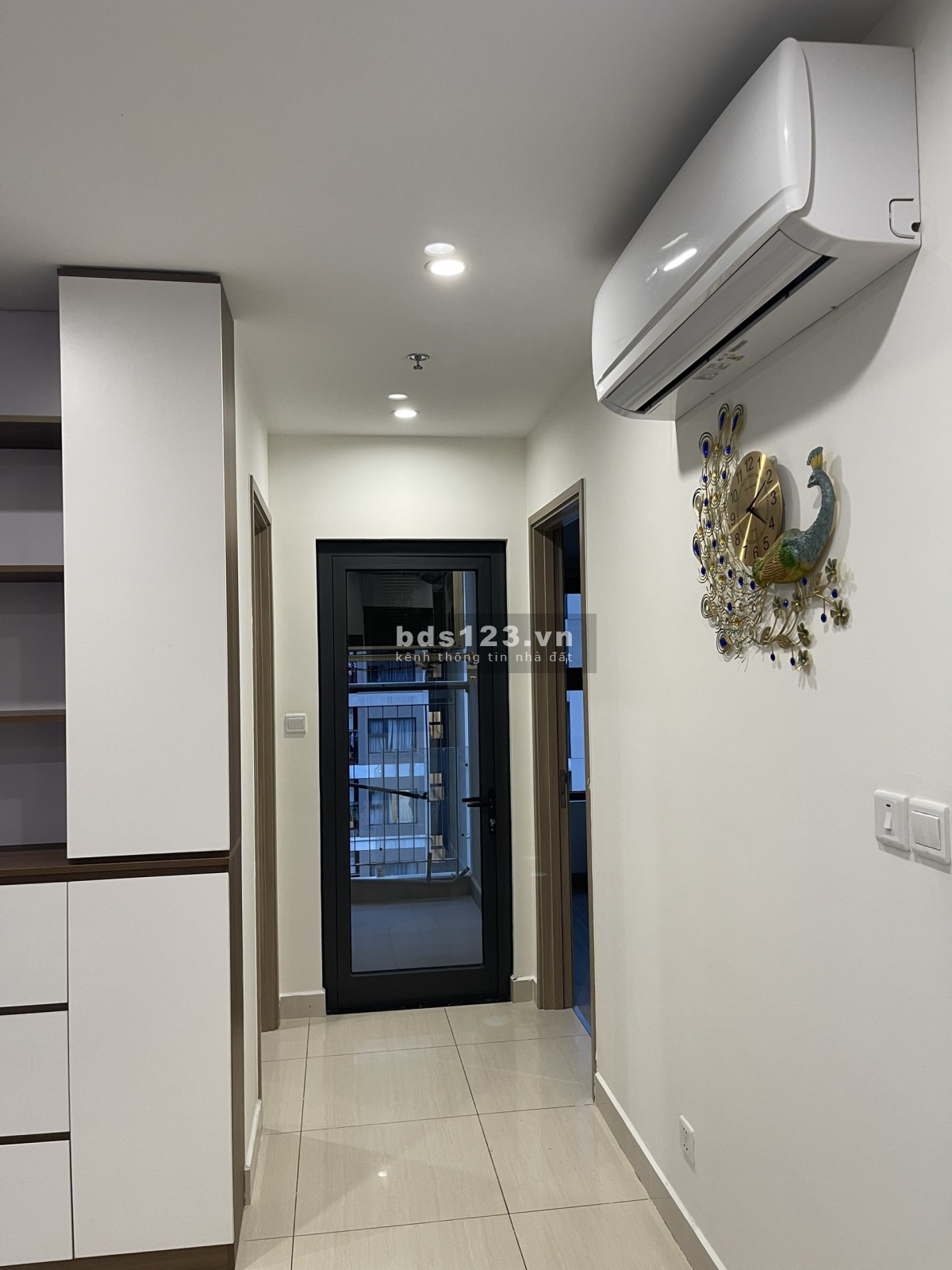 Bán Căn hộ 2 phòng ngủ 2 vệ sinh góc tầng trung view đẹp giá mềm Vinhomes Ocean Park