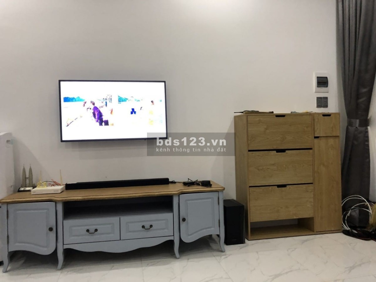 Bán gấp nhà Ông Ích Khiêm, hẻm ô tô, 4 tầng, giá giảm còn 4 tỷ