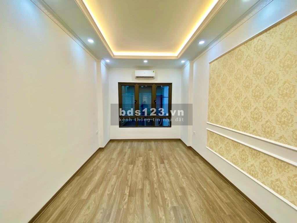 Siêu hiếm Phùng Chí Kiên - Cầu Giấy 26M2X5 tầng. Nhà đẹp ở ngay, gần phố, chỉ 6.3 tỷ. 0982356996