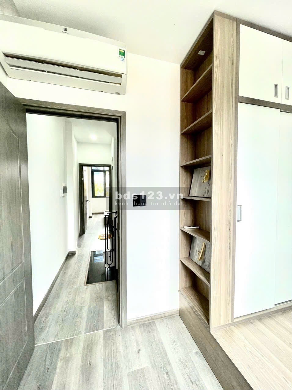 Nhà mới, hẻm ô tô tránh, gần Trường Đại Học CNTP, 3.55 tỷ
