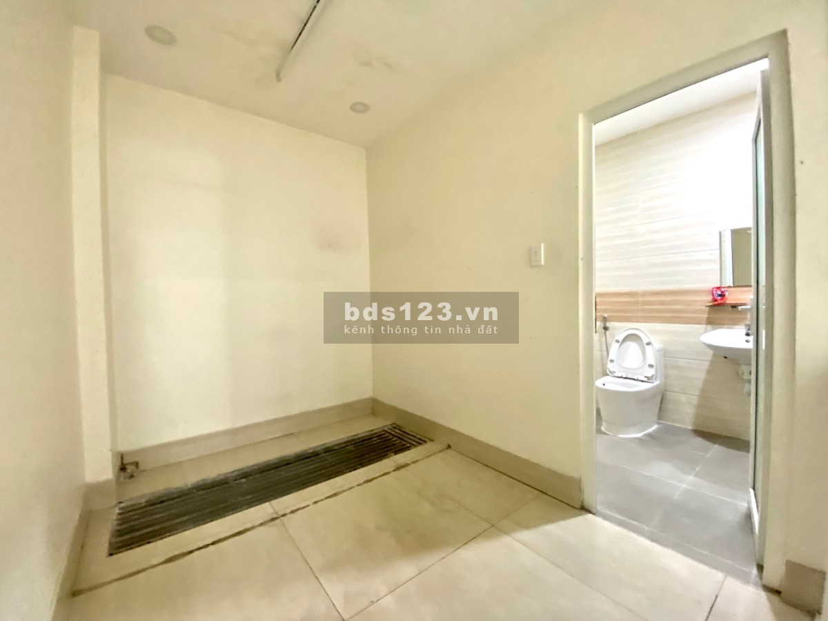 15tr sở hữu 90m2 mặt bằng bình thới Quận 11, 4 x 19, hầm Mặt Bằng Trước sau, vỉa hè