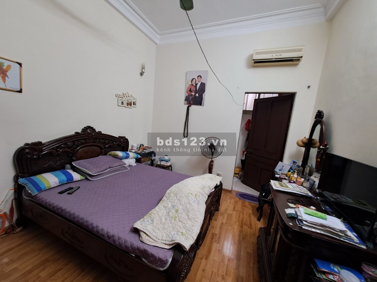 Nhà đẹp ở ngay trung tâm quận Đống Đa - 20M ô tô tránh - Tiện ích bạt ngàn
