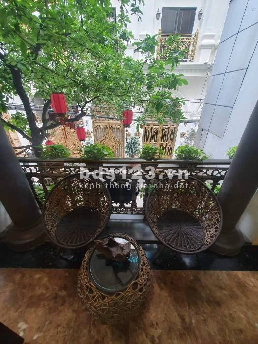 Phân lô đẹp nhất Tân Mai - ô tô đỗ cửa vào nhà - 85m2 x 5 tầng