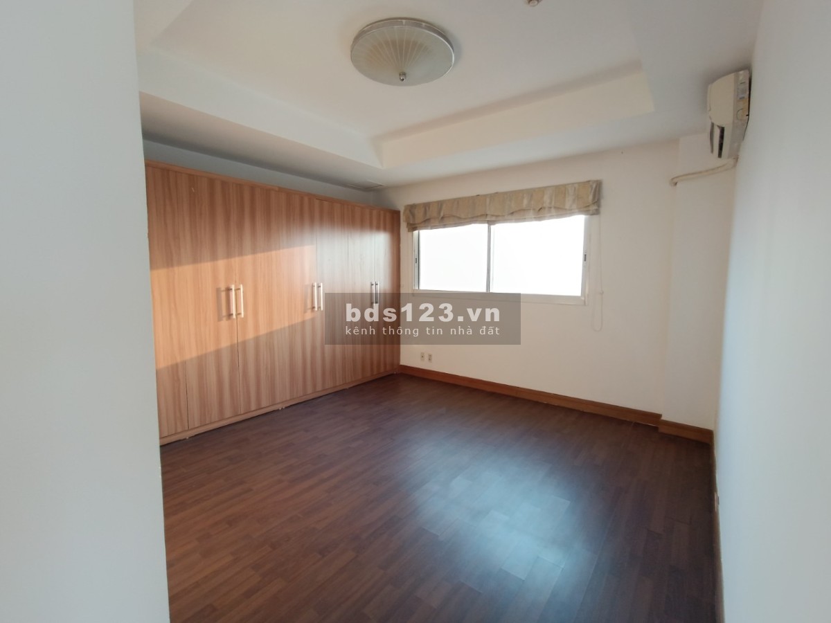 Bán căn hộ 3 phòng ngủ tại Essensia Splendora view cực đẹp, 150m2