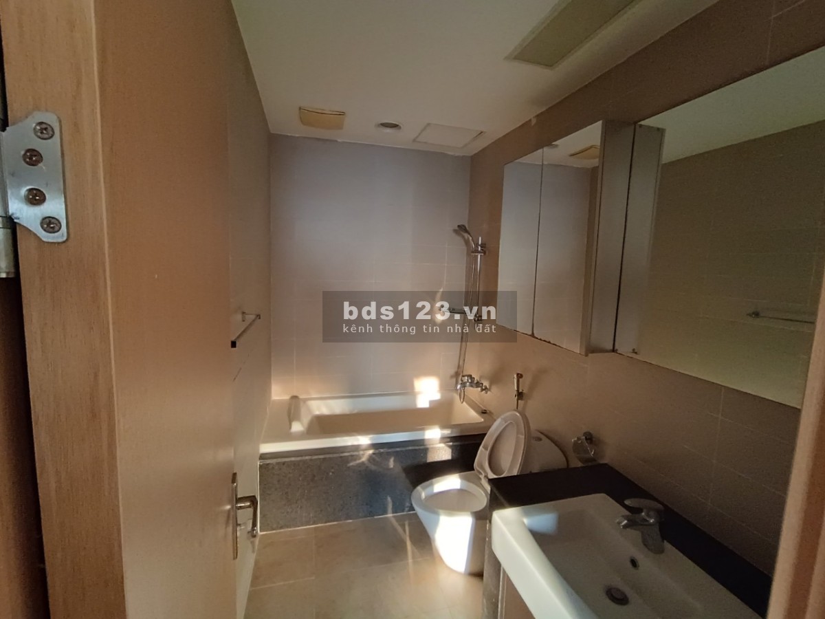 Bán căn hộ 3 phòng ngủ tại Essensia Splendora view cực đẹp, 150m2