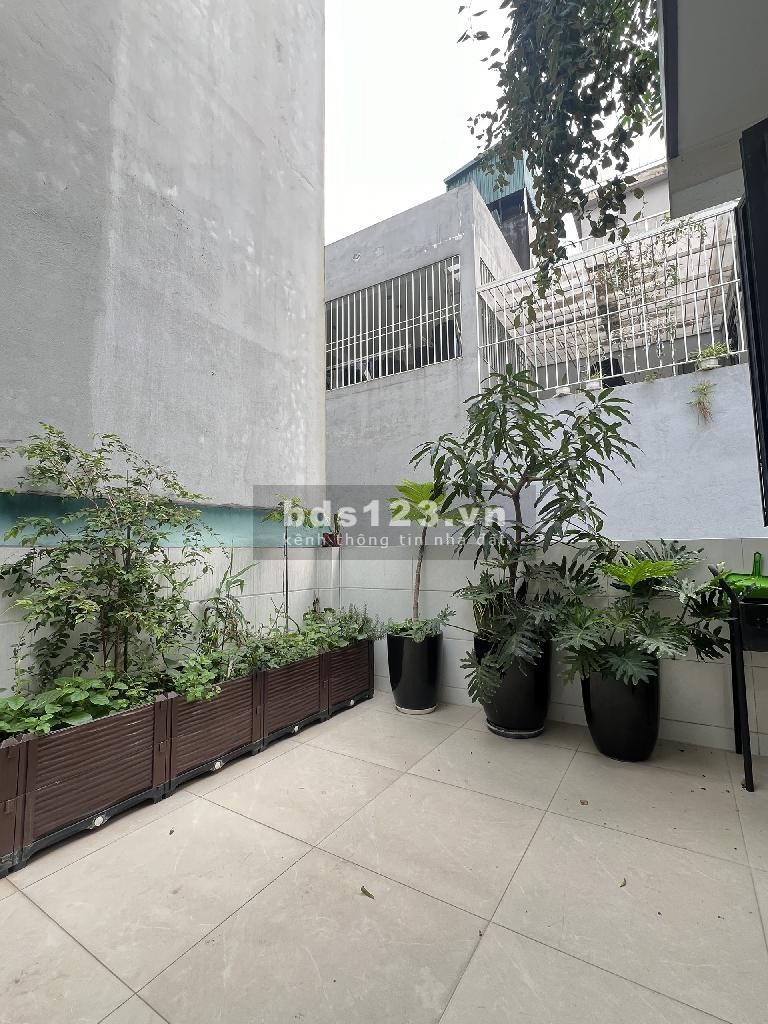 Nhà đẹp hiếm - Phân lô ô tô vào nhà - Ngõ rộng phố Hoàng Văn Thái