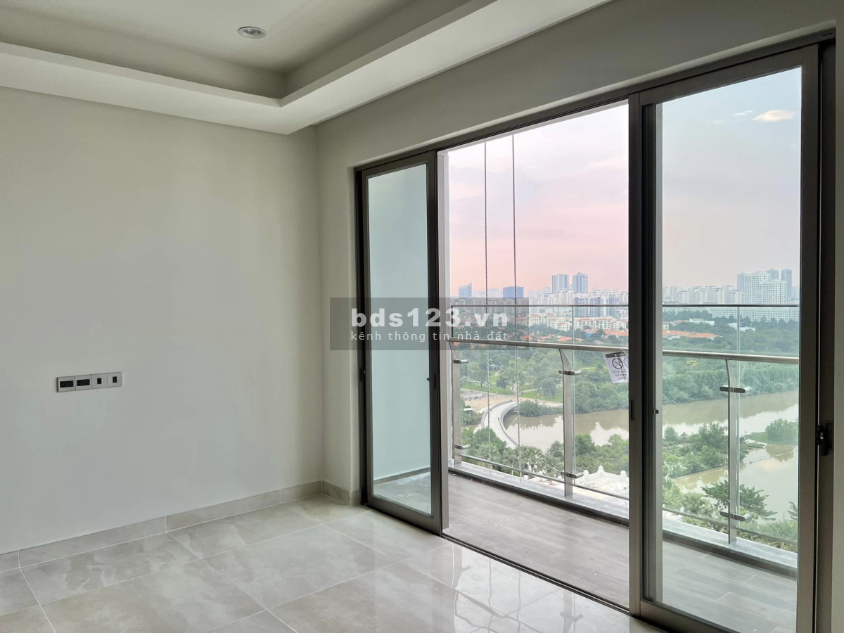 Bán căn hộ 3PN 109m2 tại The Horizon Quận 7 view hồ bán nguyệt giá chỉ từ 114 triệu/m2