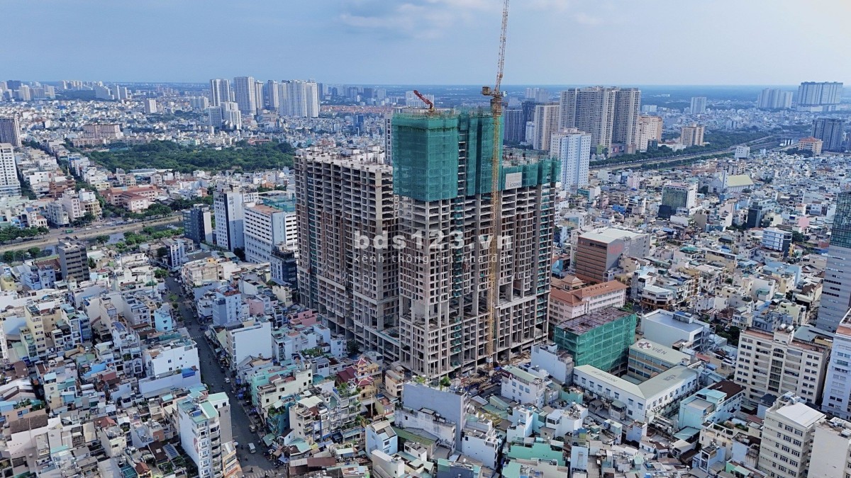 Bán nhanh căn hộ 2PN 74m2 tại The Grand Manhattan giá hấp dẫn LH 0908156234