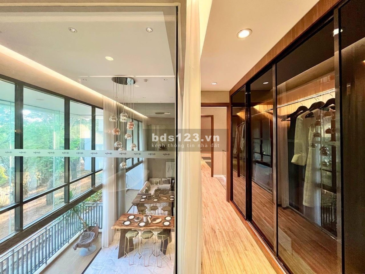 Bán căn hộ The Infiniti Riviera Point Quận 7 3PN 160m2 vị trí đẹp giá từ 57.5 triệu/m2
