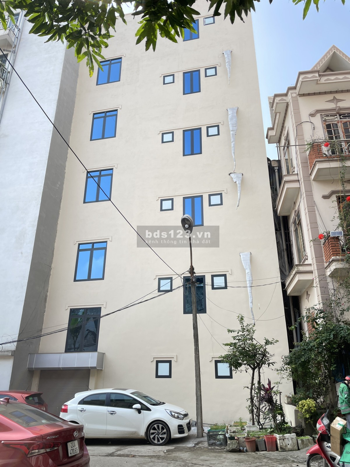 Nhà cho thuê mặt tiền Đ.Lương Ngọc Quyến, TP.Thái Nguyên, chính chủ thích hợp kinh doanh, văn phòng