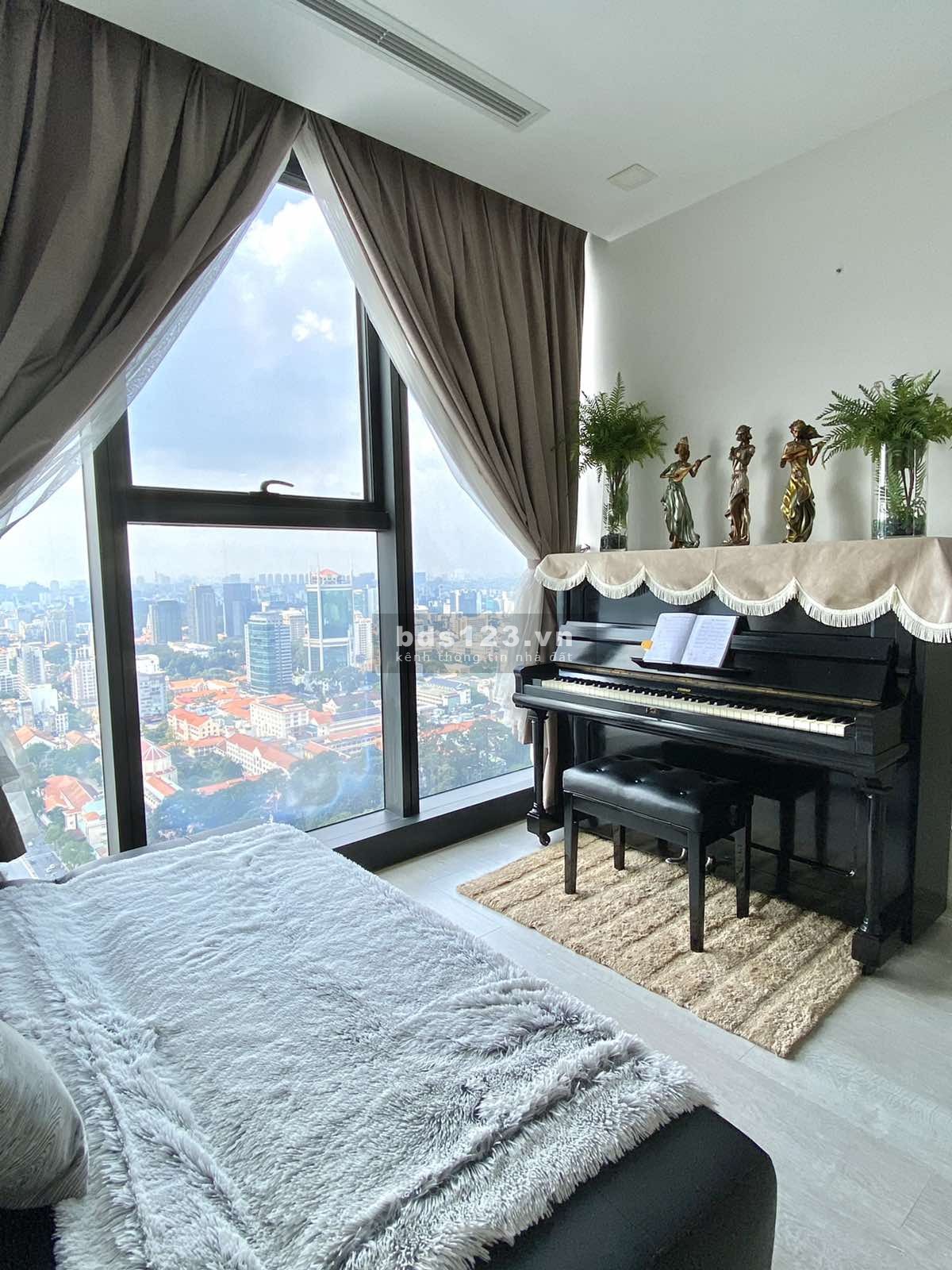 Căn hộ Vinhomes Golden River Bason 2 phòng ngủ đầy đủ nội thất - 26 tr/tháng, 78m2 view Bitexco