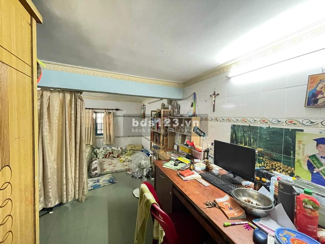 69m2 - 4 tầng - 6.4 tỷ - Nhà bán tại Phù Đổng Thiên Vương, P11, Q5
