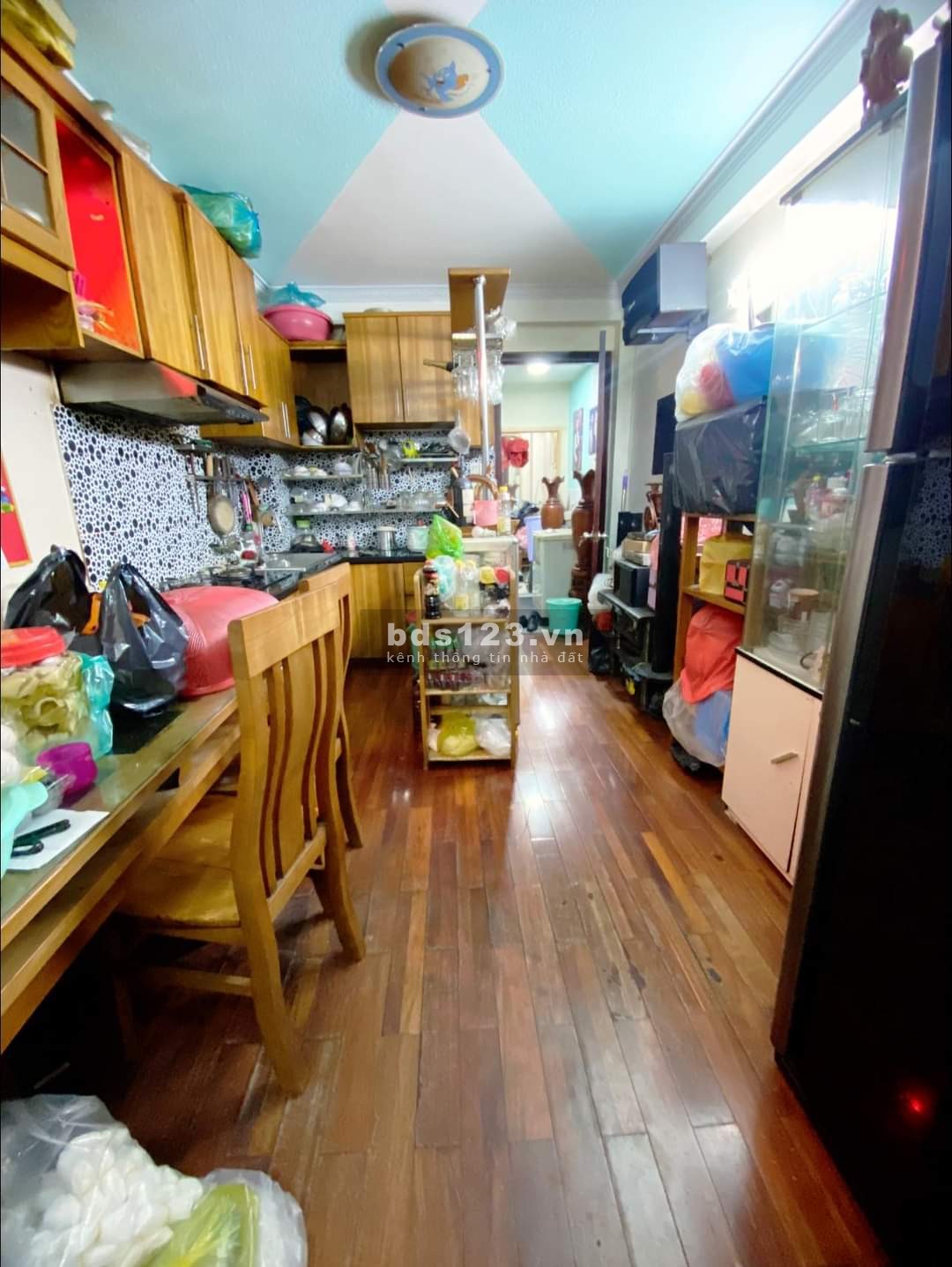 Cần bán nhà 5.9 tỷ, 5 tầng, 30m2 tại Võ Văn Kiệt, P1,Q5