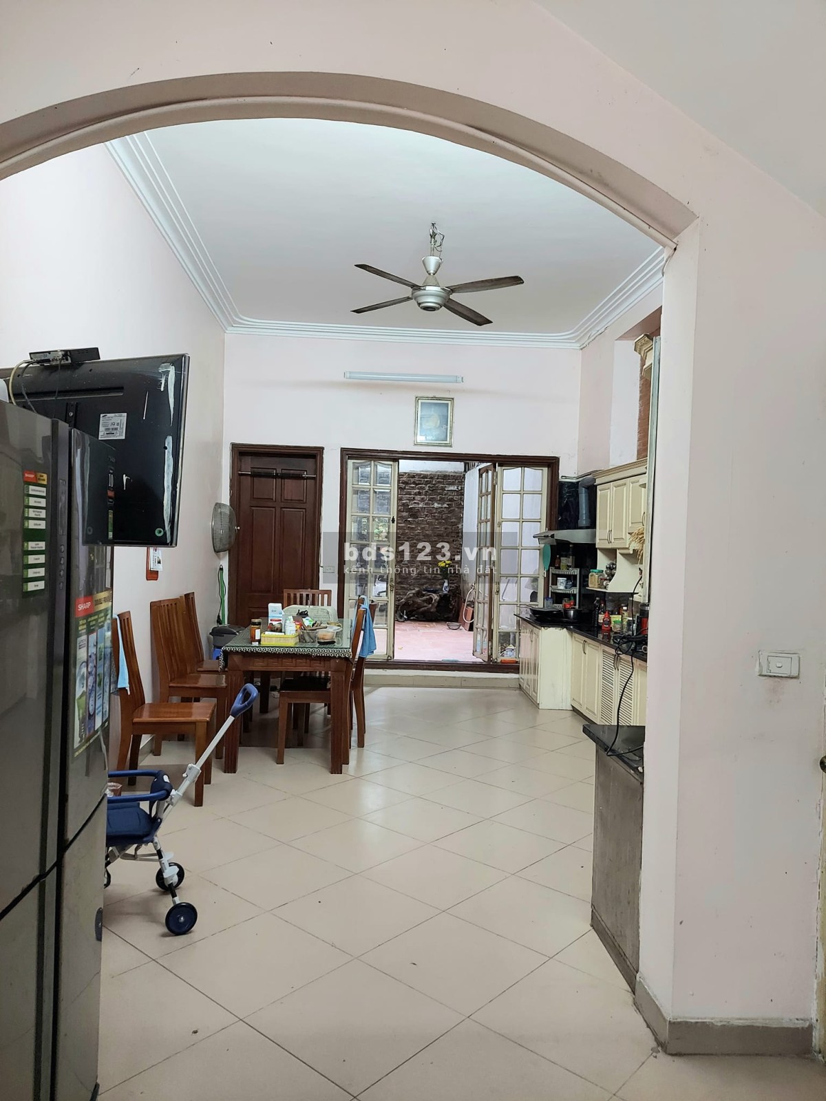 Nhà ngay tiền ngõ Giải Phòng, đường ô tô ra vào thuận tiện, kinh doanh văn phòng, giá chỉ 19.8T