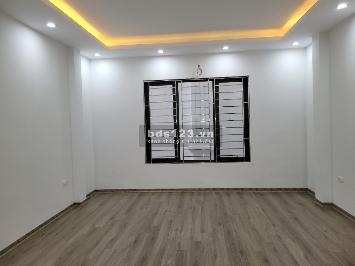 Chính chủ cần cho thuê nhà nguyên căn 5 tầng mới kính koong