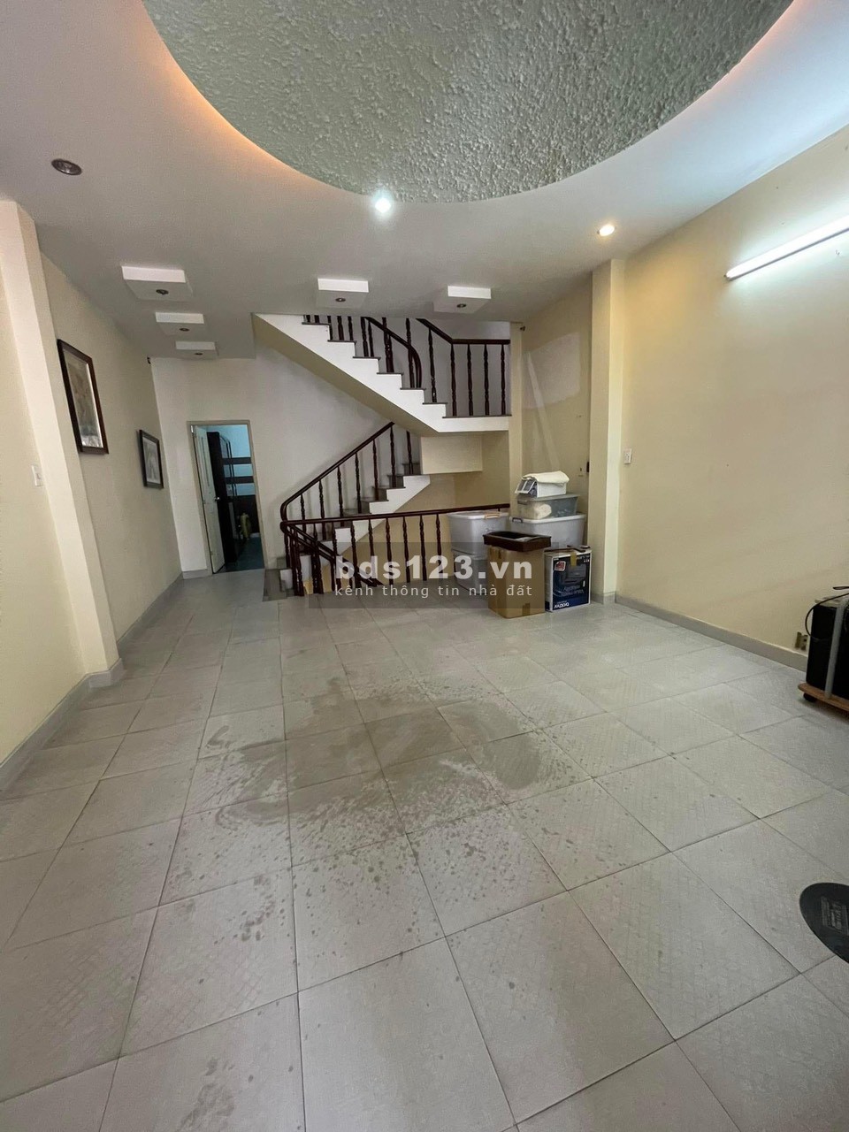 Bán nhà nở hậu DT 94m2, gồm 3 tầng, đường XVNT, kinh doanh có lộc, giá nhỉnh 12 tỷ