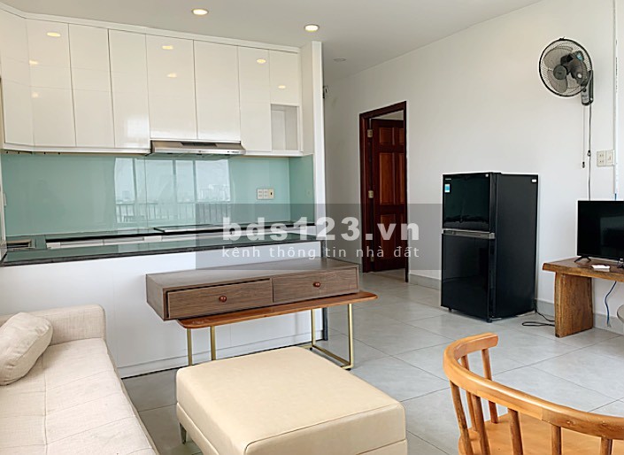 Cho thuê căn hộ cao cấp 1PN Tách bếp, mặt tiền Ung Văn Khiêm, view sông