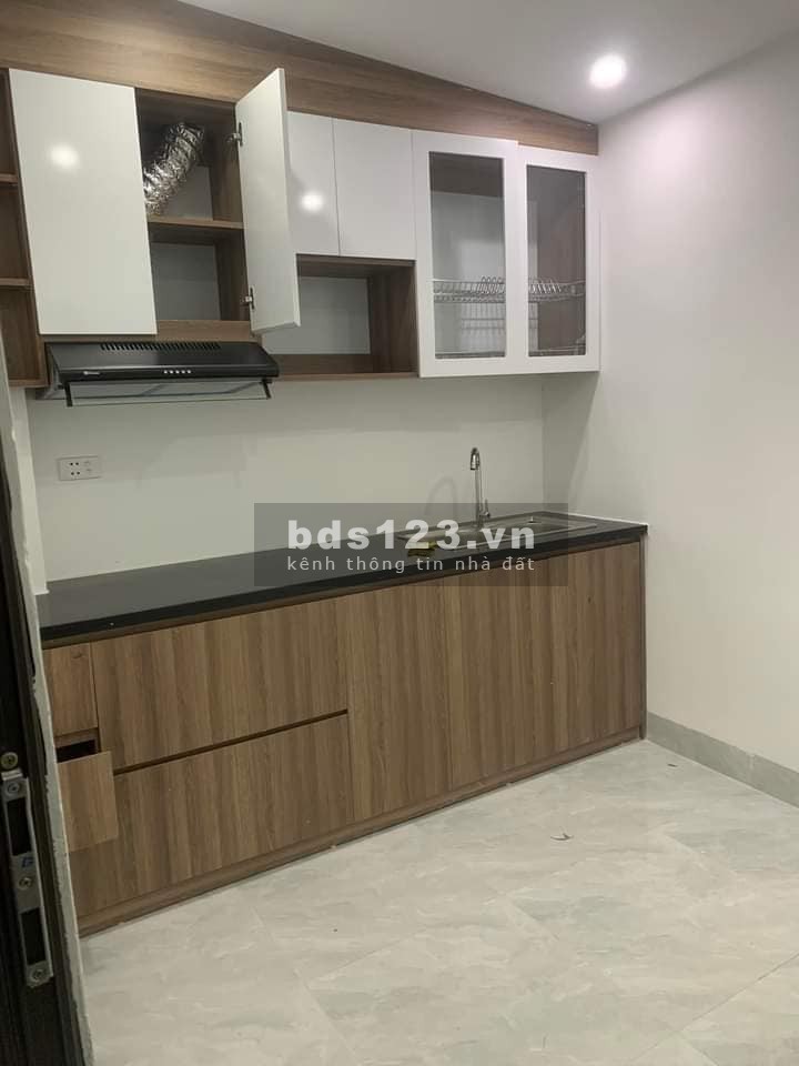 Bán Căn Hộ Mới Đẹp, Ở Ngay Phố 8/3, Hai Bà Trưng 60m, giá 1.55 tỷ.