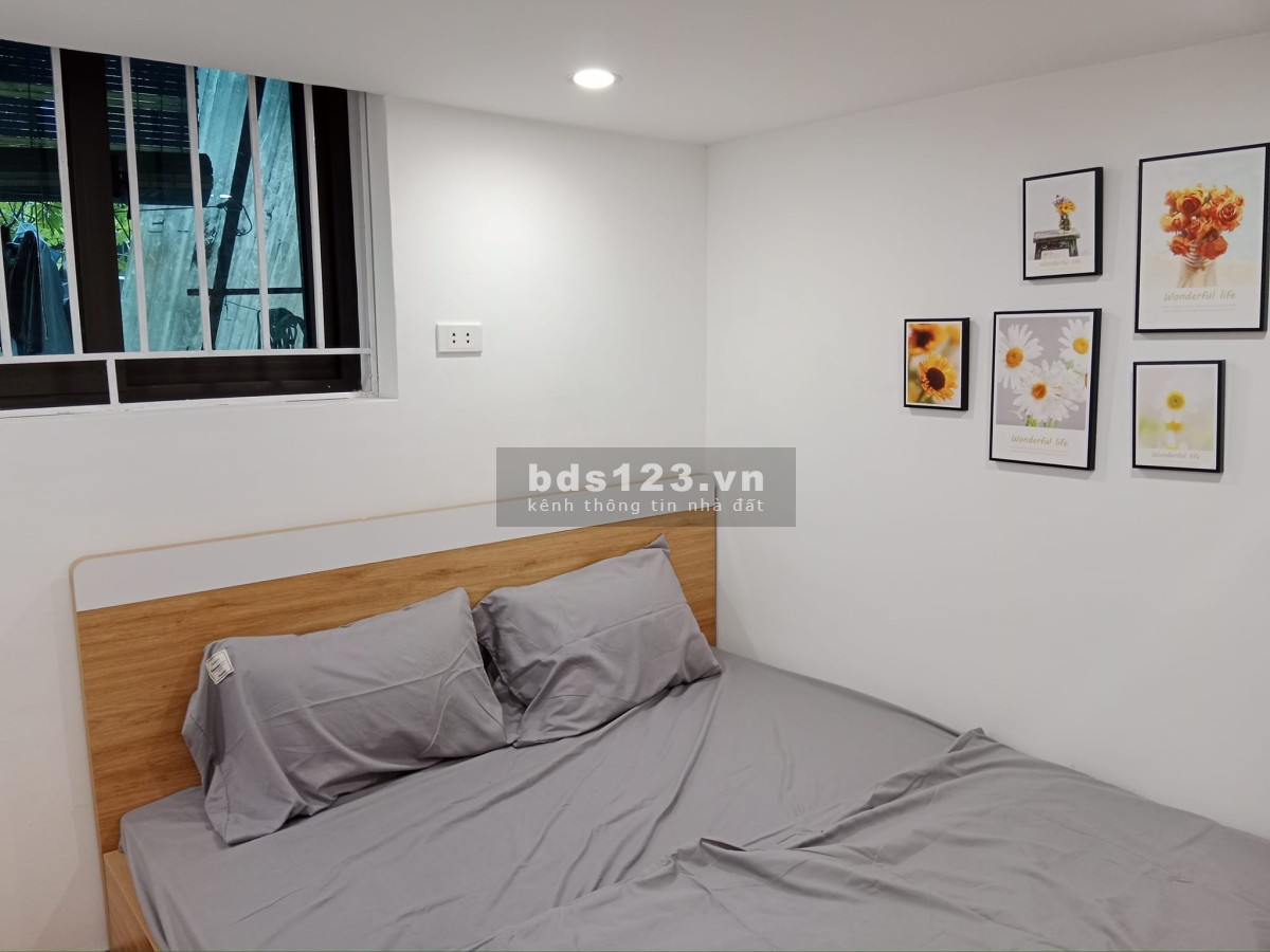 Bán Căn Hộ Mới Đẹp, Ở Ngay Phố 8/3, Hai Bà Trưng 60m, giá 1.55 tỷ.
