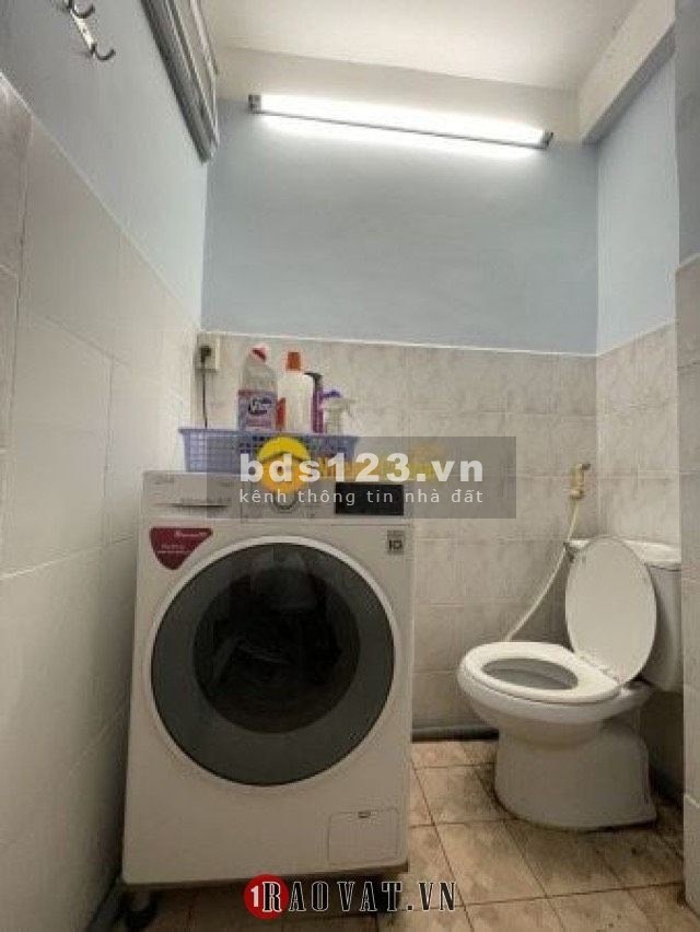 Bán căn hộ 45m2 tầng 4 đường số 45 P16 Q4 mua giao ngay