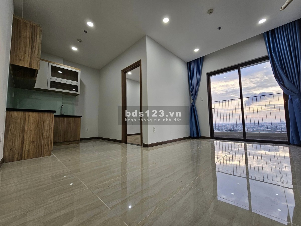 Bán căn góc Bcons Plaza 2PN 2WC (1 tỷ 550tr), 1PN 1WC (1 tỷ 270Tr) 102% và bao sang tên sổ
