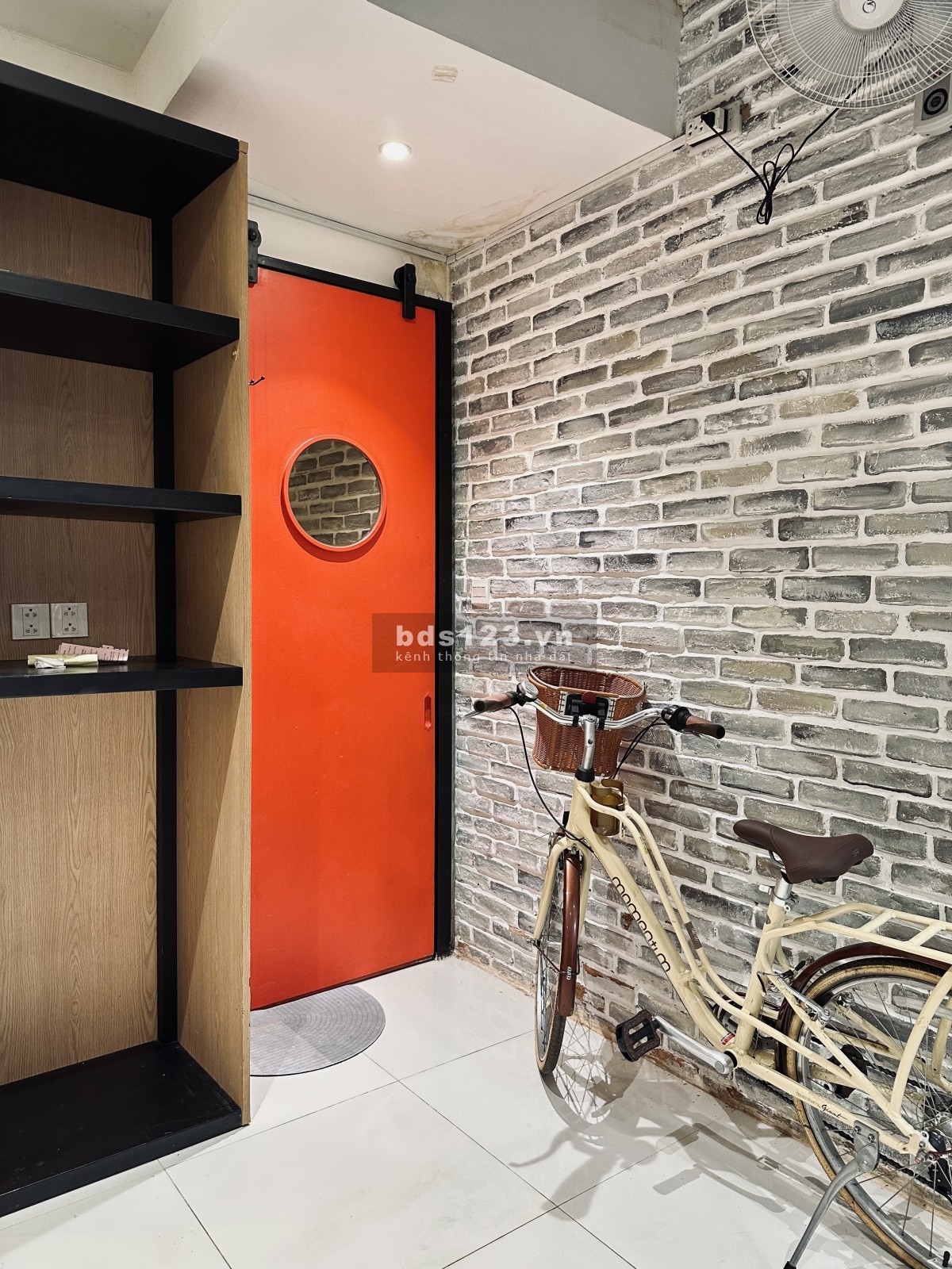 Nhà Đẹp, Giá Rẻ Trần Khánh Dư, P. Tân Định , Quận 1. Nhà 2 tầng - 42m2 sàn = 3.6 Tỷ - MS 057