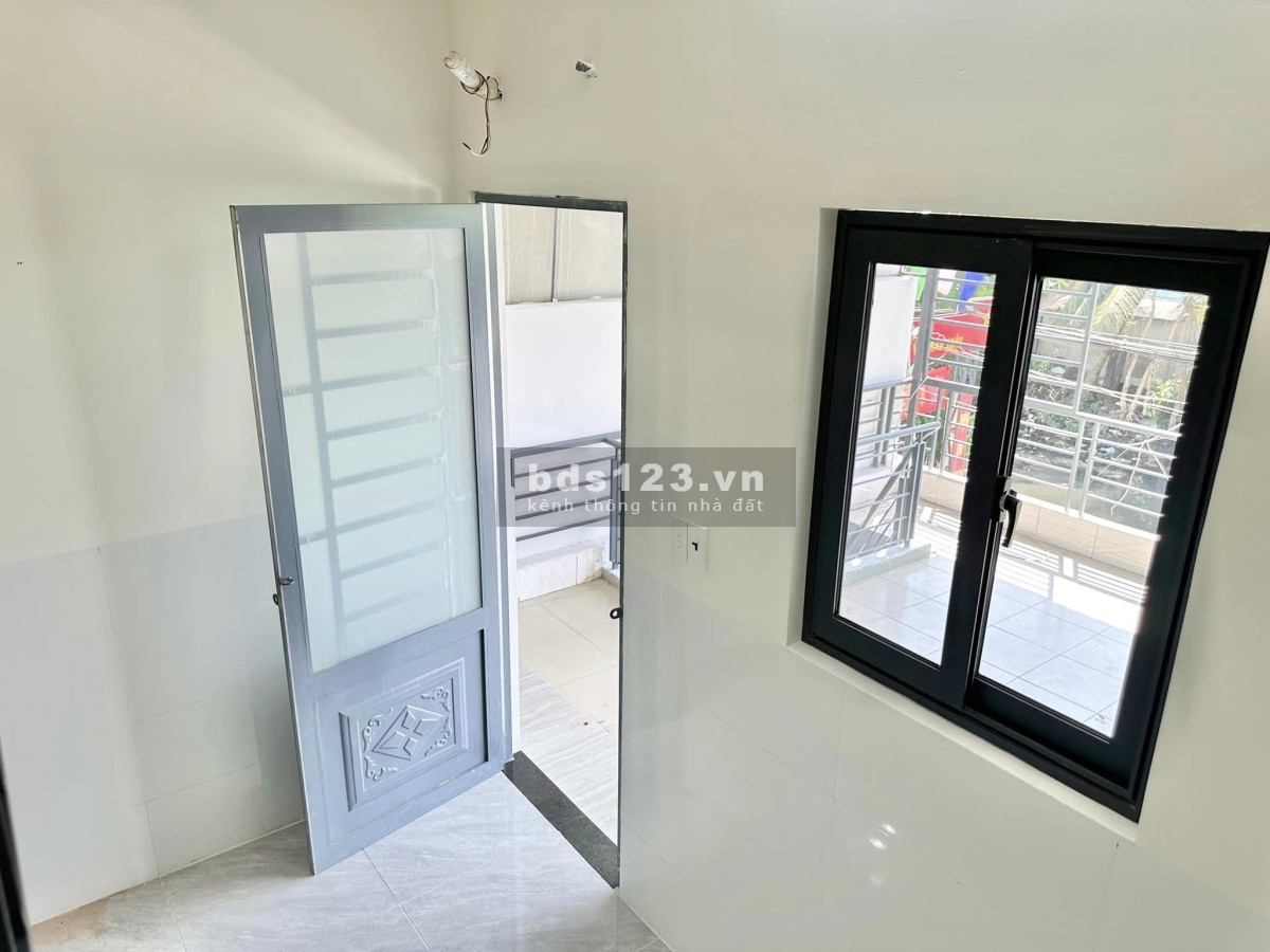 Cho thuê phòng mới xây có gác 566/41A Nguyễn Thái Sơn p5 Gò Vấp sát Đại Học Văn Lang