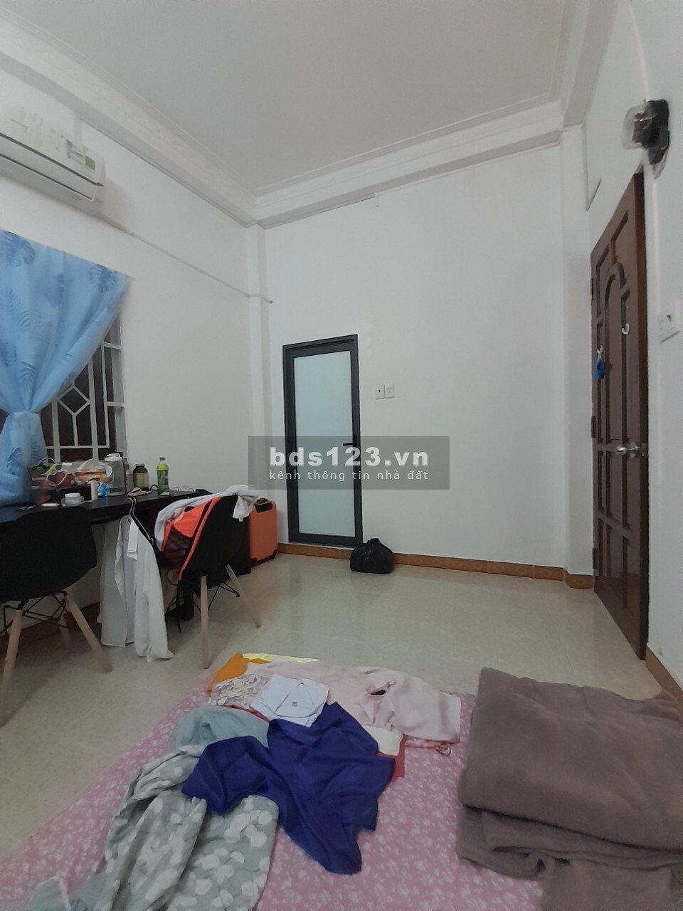 Phòng trọ 2 gian riêng biệt giá 3tr9 tại Trần Quang Diệu, quận 3