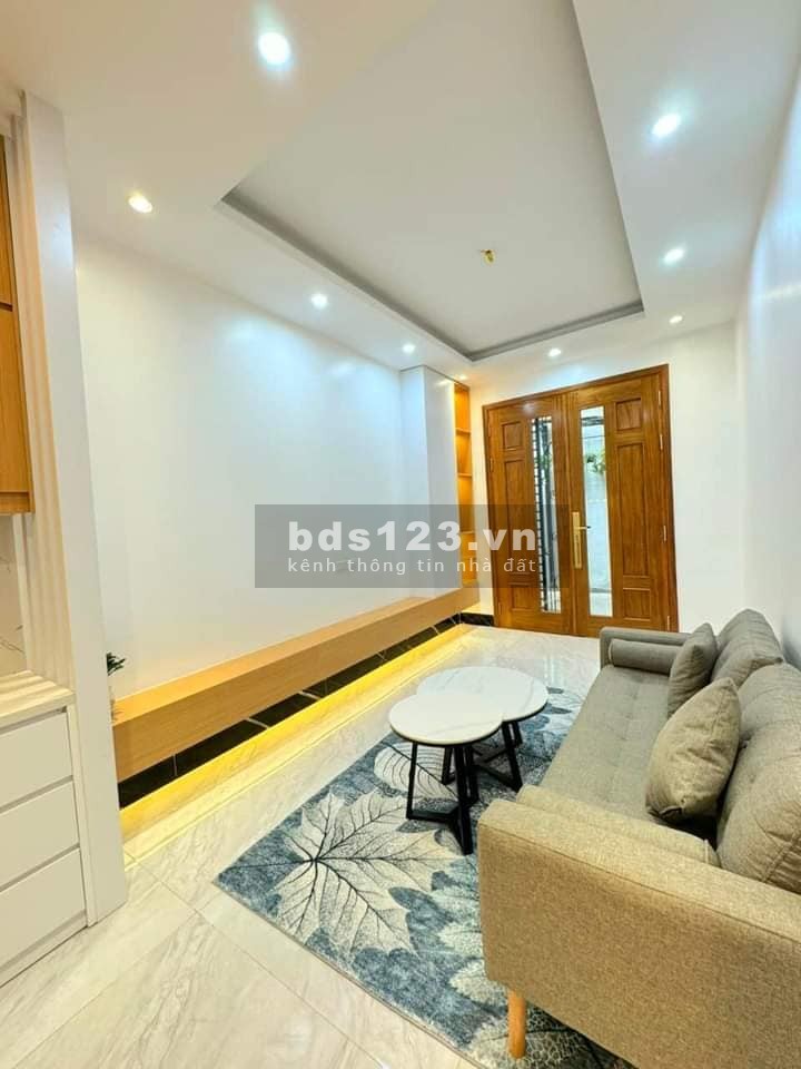 Nhà Đẹp Gần Đường Minh Khai, Hai Bà Trưng 30m, 5 tầng, mt 3m, giá 5.350 tỷ.