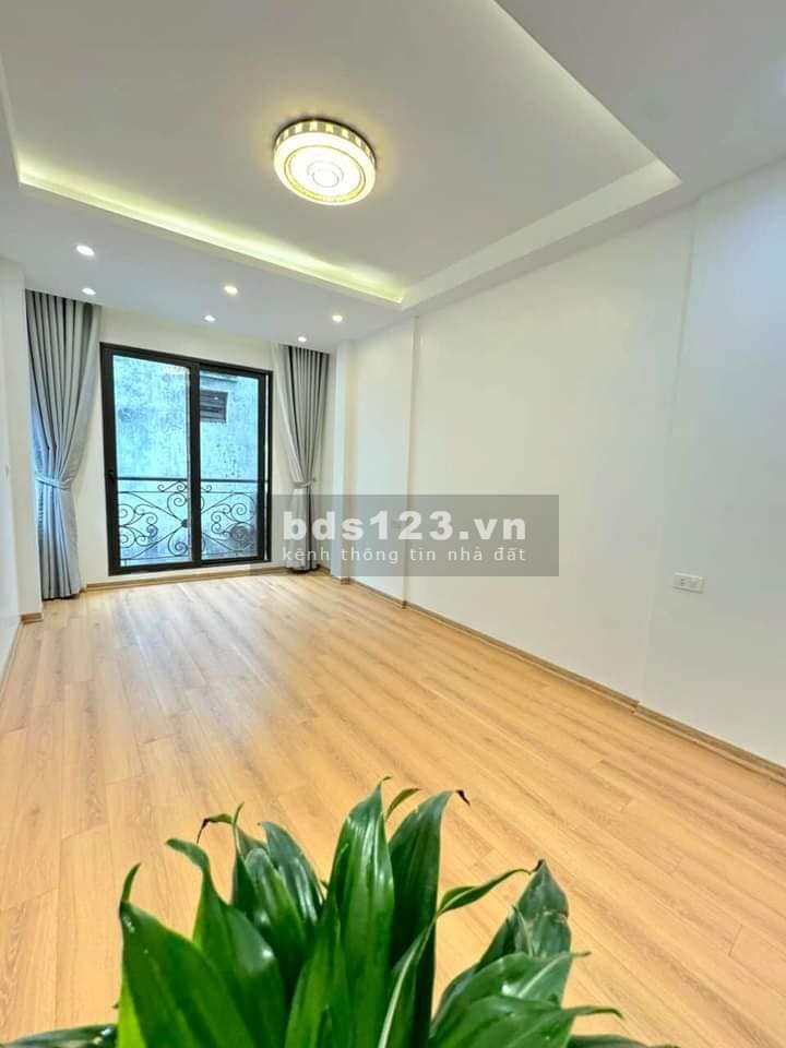 Nhà Đẹp Gần Đường Minh Khai, Hai Bà Trưng 30m, 5 tầng, mt 3m, giá 5.350 tỷ.