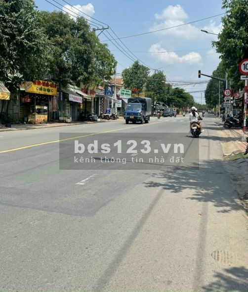 Bán dãy trọ đường Đông Minh, Dĩ An diện tích 12x24m gồm 12 phòng trọ giá 6.6 tỷ đồng