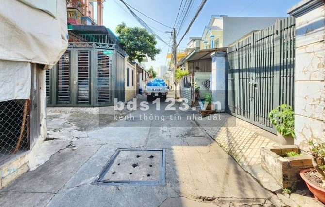 Bán dãy trọ 229m2, 7 tỷ, cách đường Đoàn Thị Kia 100m, Đông Hiệp, Dĩ An, Bình Dương