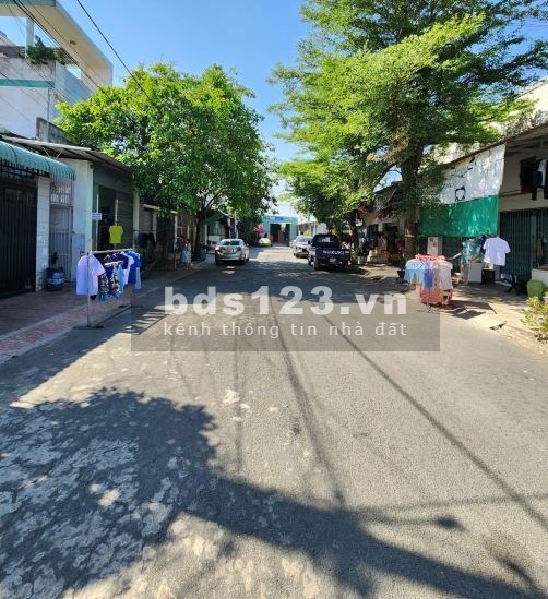 Bán dãy trọ 3.2 tỷ đồng ngay khu công nghiệp Bình Đáng diện tích 108m2
