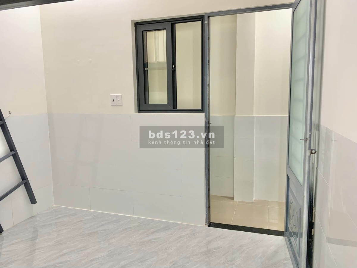 Cho thuê phòng mới xây có gác thoáng đẹp Nguyễn Thái Sơn p5 Gò Vấp sát Đại Học Văn Lang giá rẻ
