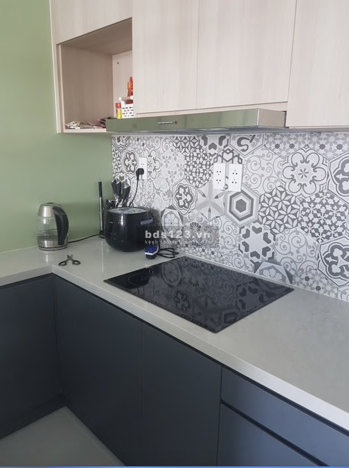 Chính chủ gửi bán căn hộ Jamila view thoáng ,giá 3.650tỷ bao thuế phí,có sổ hồng LH:0906244927 Tiền