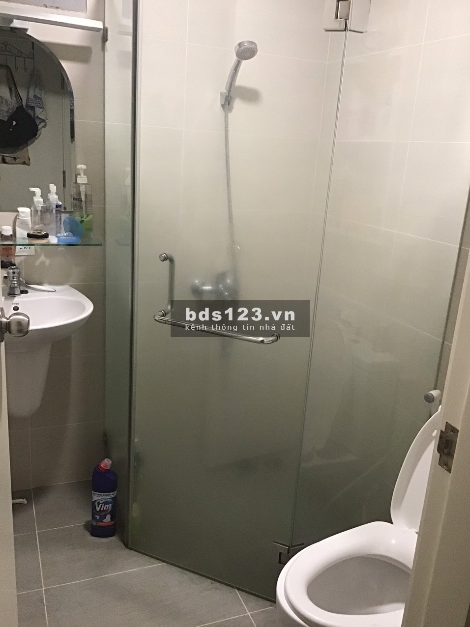 Share 1 phòng trong căn hộ 2 phòng Ngủ tại Luxcity, ra quận 1 chỉ 15 phút xe máy