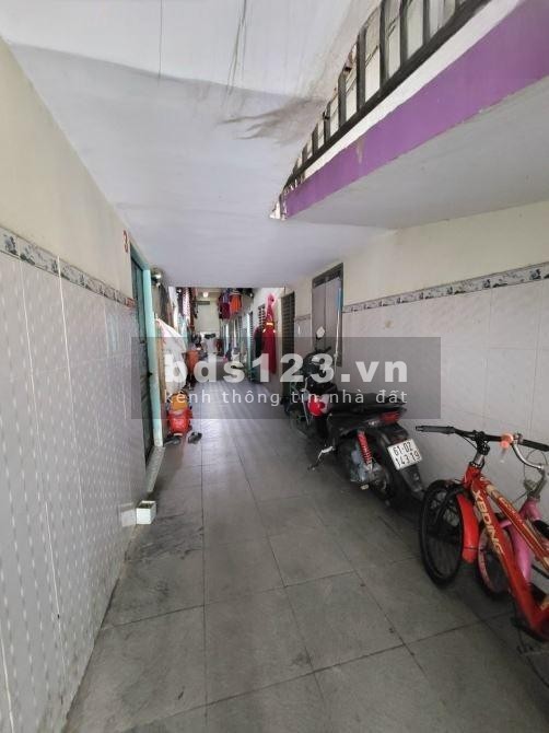 Bán nhà trọ 300m2 tại KDC Việt Sing giá cực hấp dẫn cắt lỗ 4.5 tỷ NH hỗ trợ vay 70%