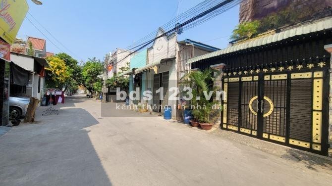 Bán nhanh dãy trọ 87m2 thổ cư 100% đường 7m giá rẻ tại Phan Đình Giót Bình Dương
