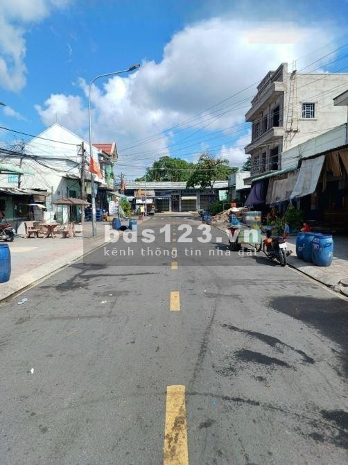 Bán dãy trọ 300m2, thiết kế 1 trệt và 2 lầu, thu nhập 40 triệu/tháng tại Thuận An, Bình Dương