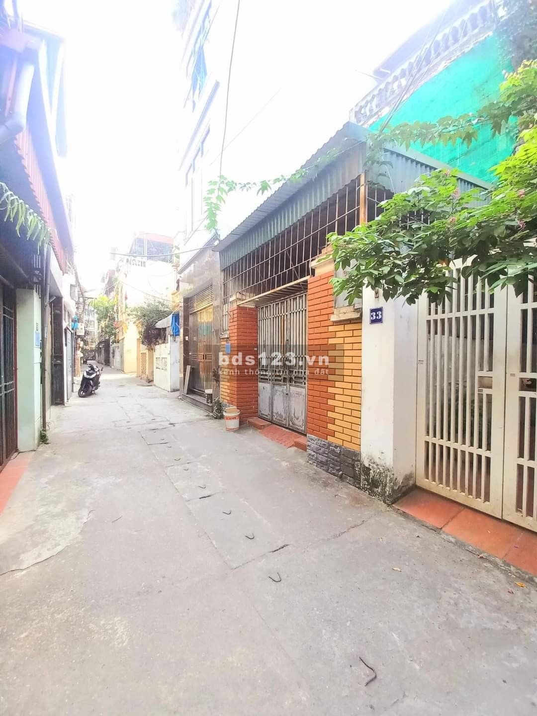 Bán nhà Tứ Liên, nhà hiếm, oto đỗ cổng, 69m2, 7,3 tỷ
