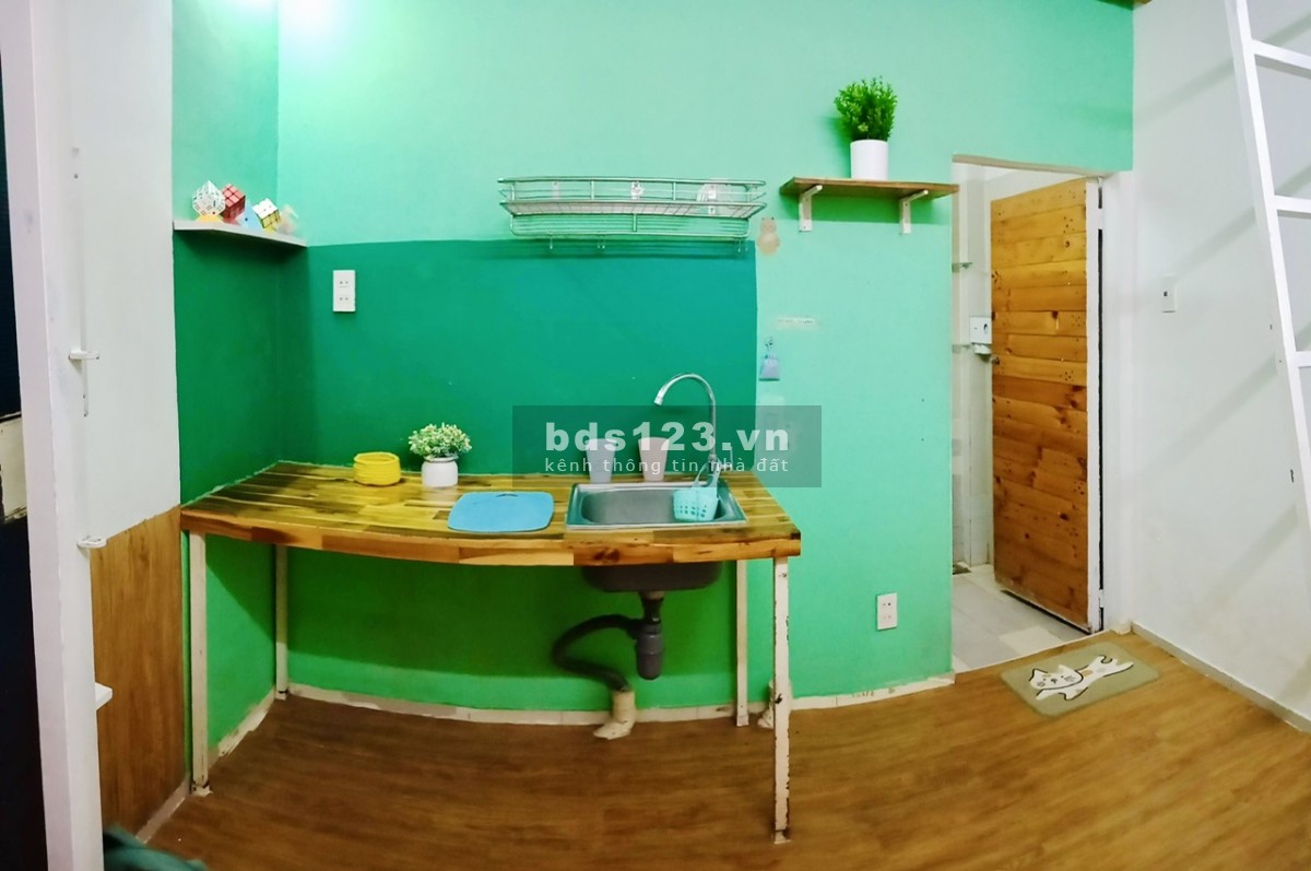 [Chu Văn An thông ra Nơ Trang Long] Phòng trọ máy lạnh, gác lửng, toilet riêng - 3.4 triệu.