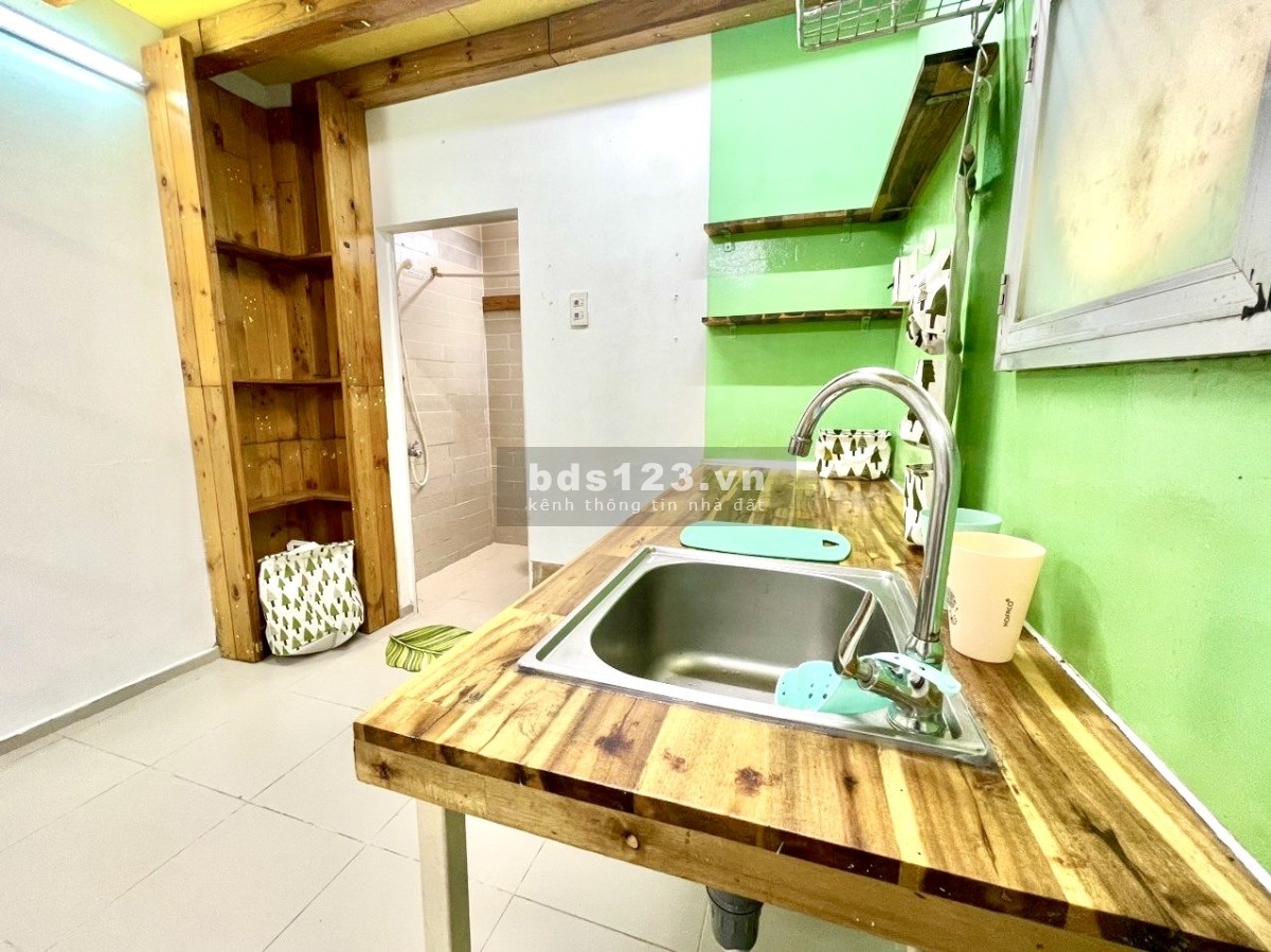 [Chu Văn An thông ra Nơ Trang Long] Phòng trọ máy lanh, gác lửng, wc riêng - 3.8 triệu